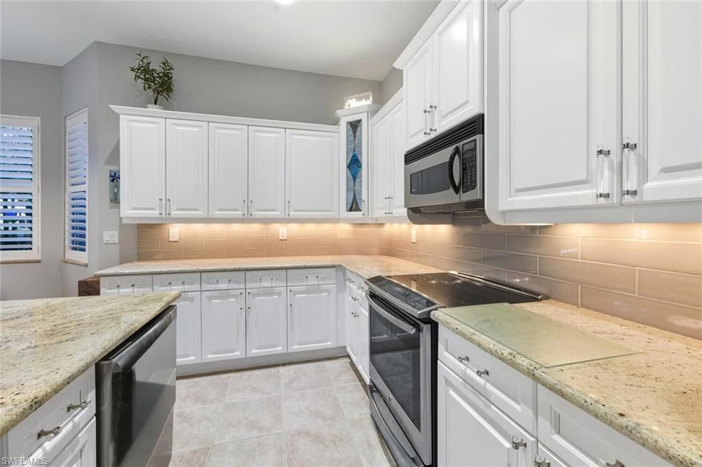 14610 Laguna Dr, Fort Myers, FL 33908 Photo