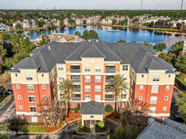 4480 DEERWOOD LAKE Parkway, Unit 432, Jacksonville, FL 32216