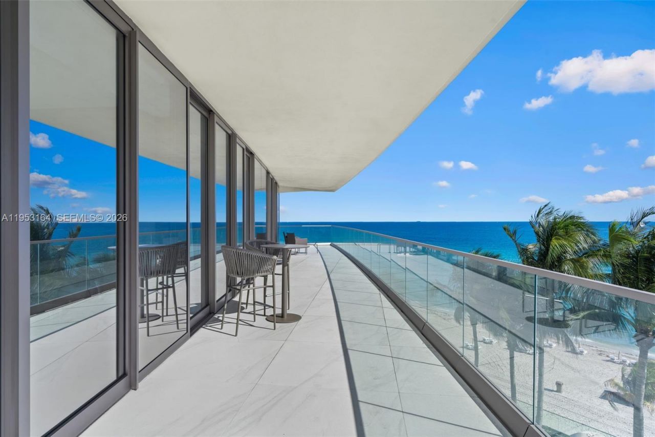 18975 Collins Ave, Unit 400, Sunny Isles Beach, FL 33160 Photo