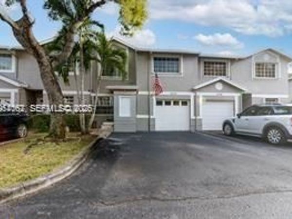 12152 SW 49th Ct, Cooper City, FL 33330