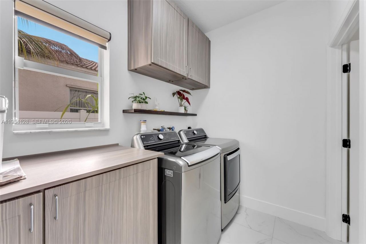 5262 SW 158th Ave, Miramar, FL 33027 Photo