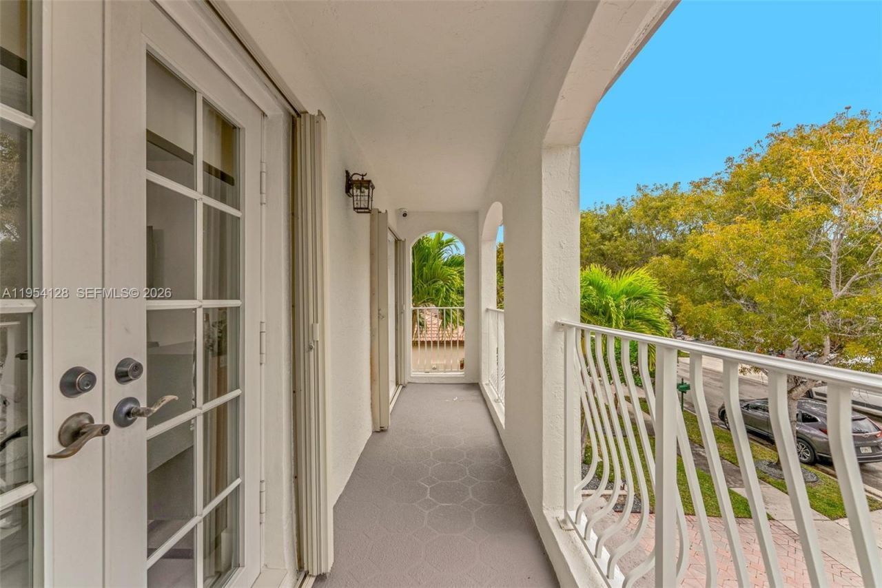 5262 SW 158th Ave, Miramar, FL 33027 Photo