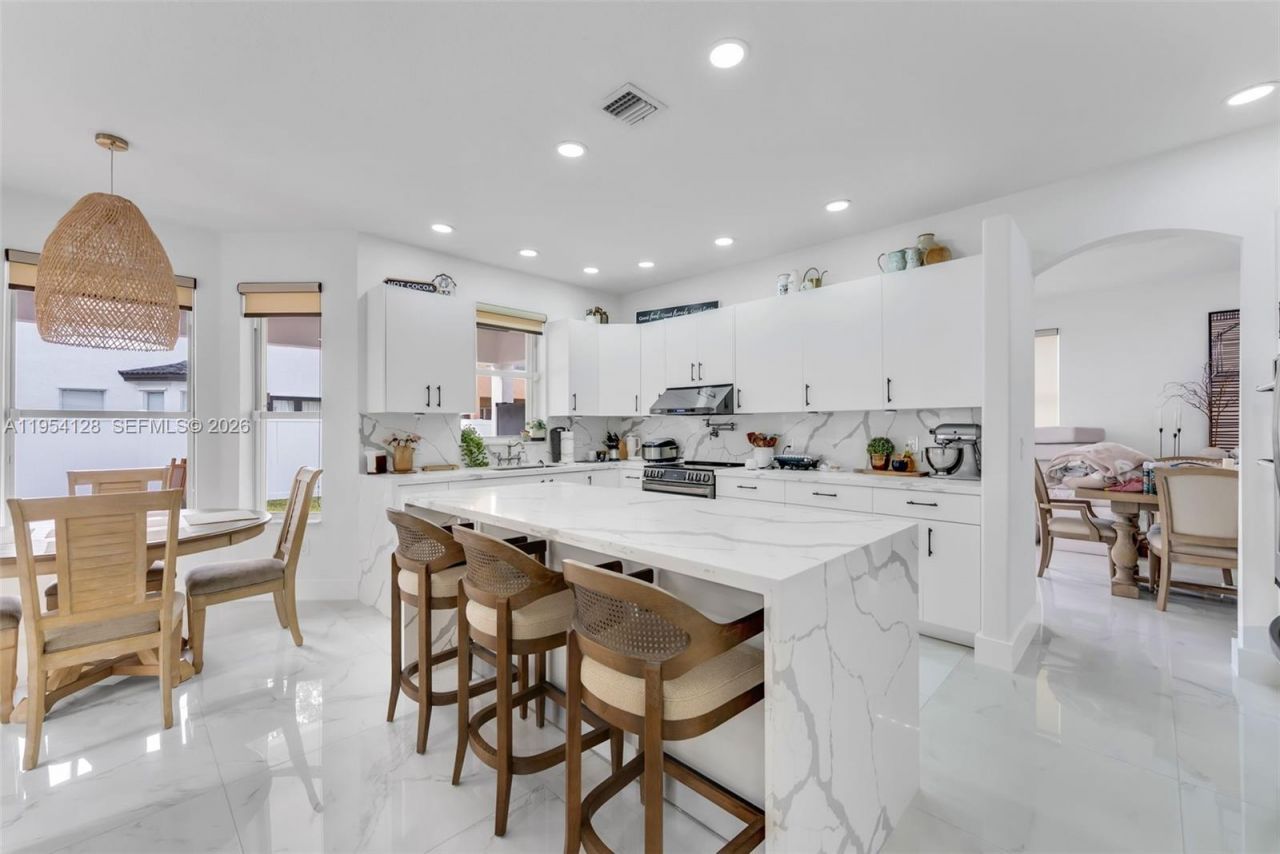 5262 SW 158th Ave, Miramar, FL 33027 Photo