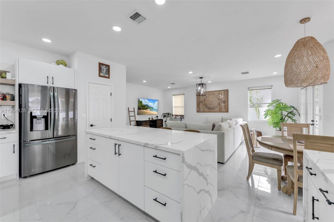 5262 SW 158th Ave, Miramar, FL 33027 Photo