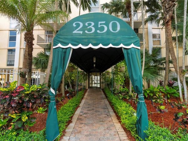 2350 NE 135th St , Unit 1202, North Miami, FL 33181