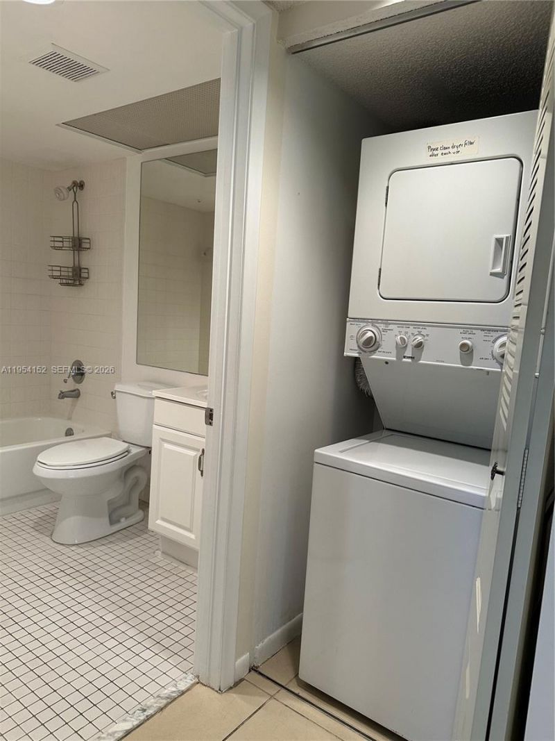 12600 SW 5th Ct, Unit 306L, Pembroke Pines, FL 33027 Photo