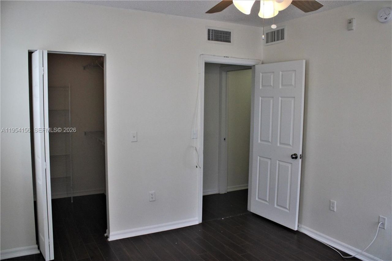 2400 E Preserve Way, Unit 304, Miramar, FL 33025 Photo