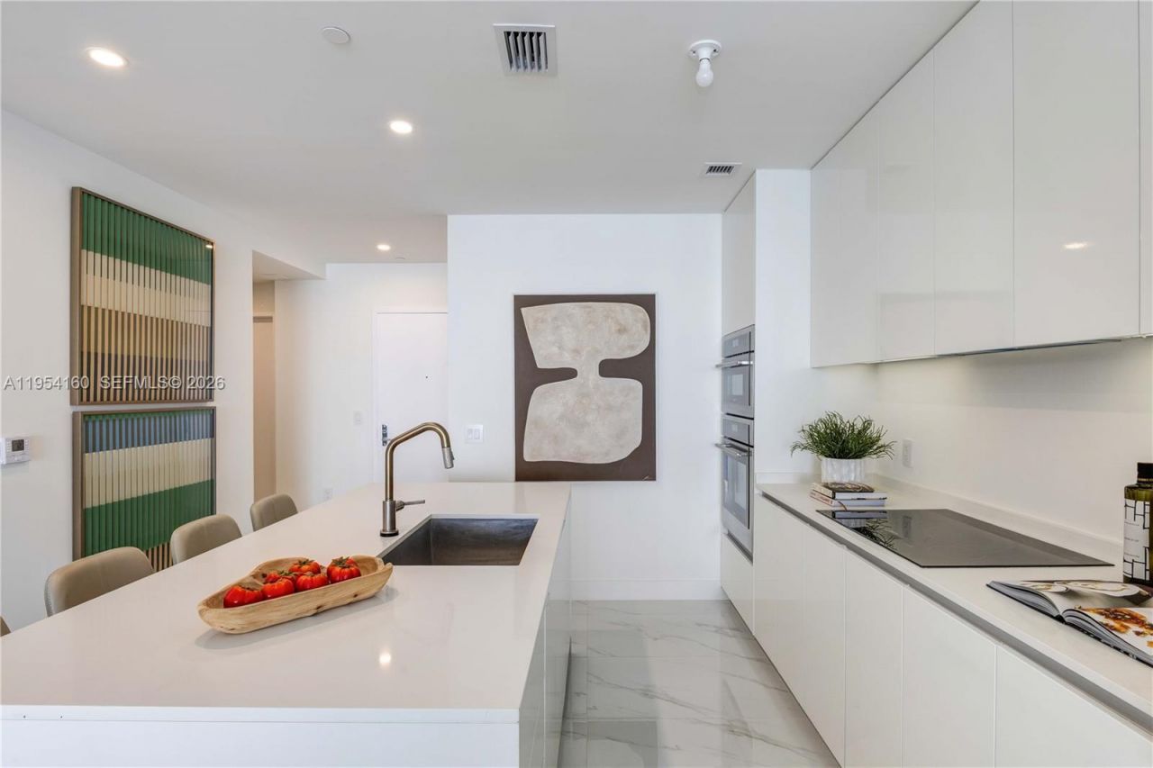 700 NE 24 St, Unit 1802, Miami, FL 33137 Photo