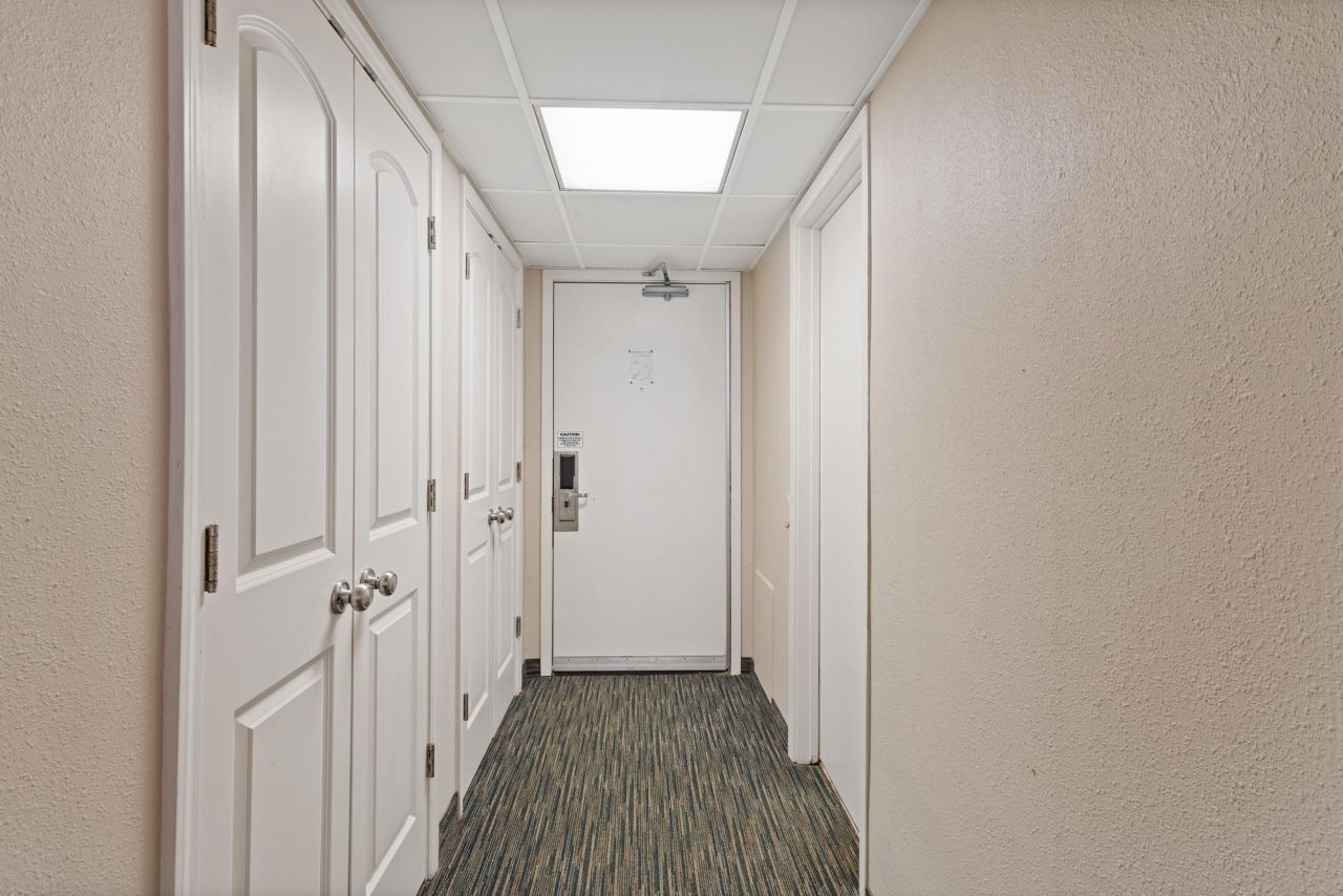 1105 Ocean Blvd. S Photo 12