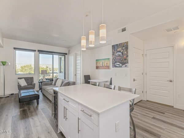 7300 E EARLL Drive, Unit 3020, Scottsdale, AZ 85251