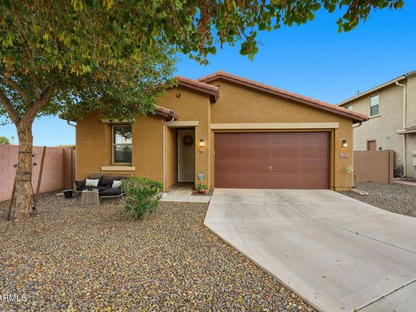 8507 W Flynn Lane, Glendale, AZ 85305