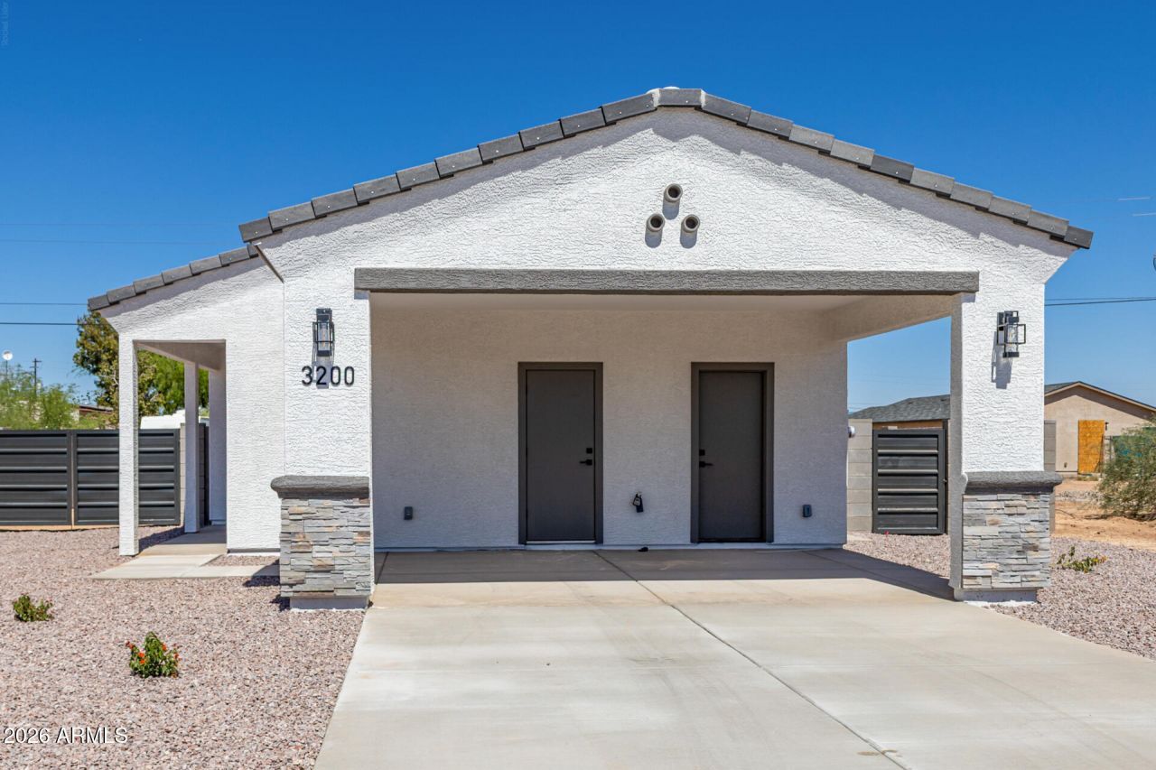 3200 W Aguadero Drive, Eloy, AZ 85131 Main Photo