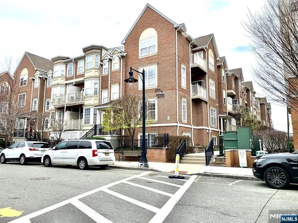 200 Dey Street 231, Unit 231, HARRISON, NJ 07029