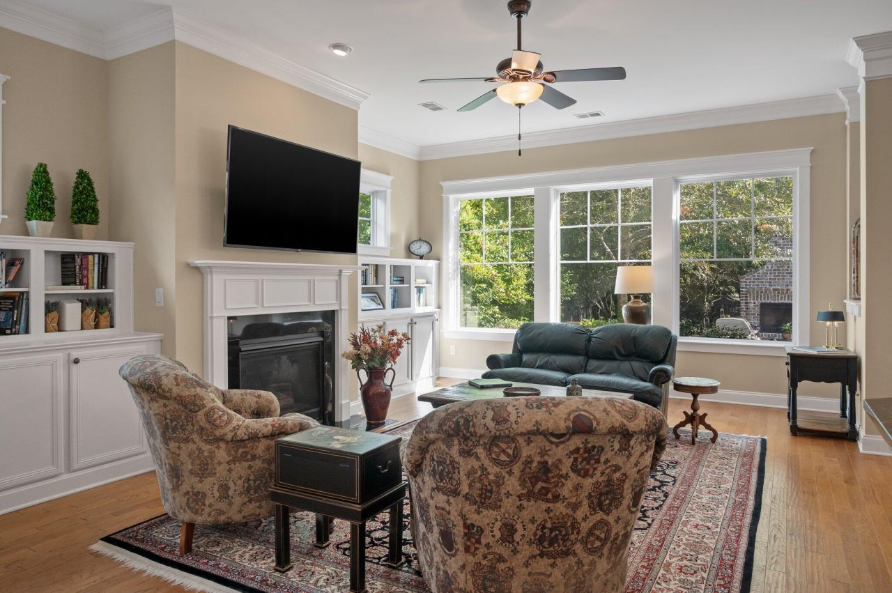 3765 Maidstone Drive Photo 18