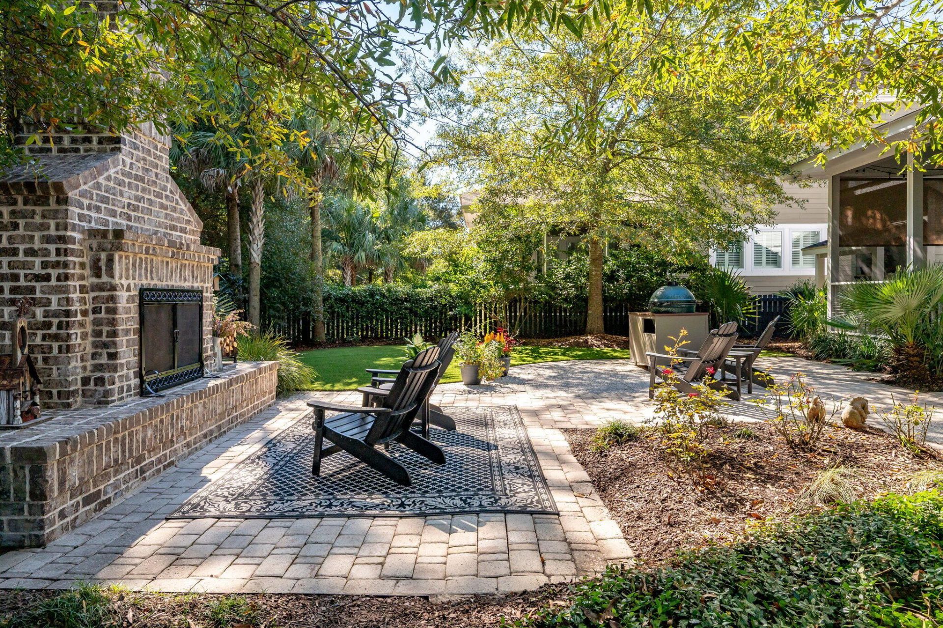 3765 Maidstone Drive Photo 6