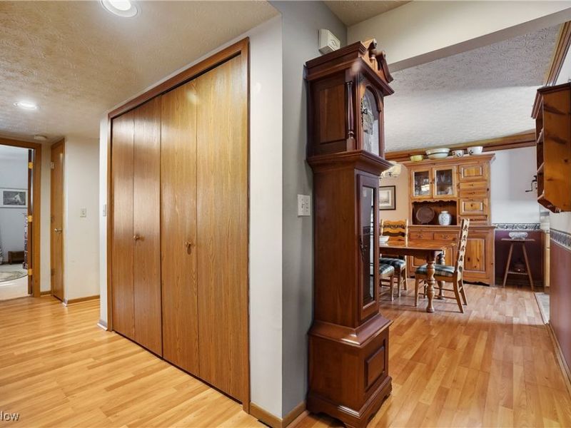 416 Rockys Run Road, Akron, OH 44319 Photo 9