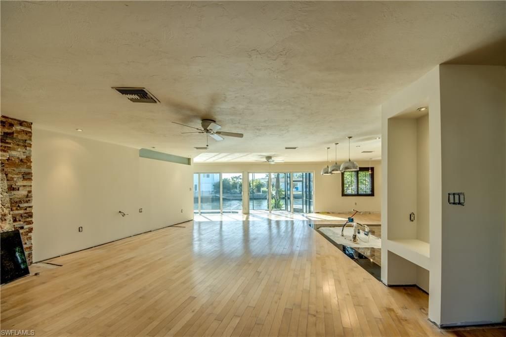 2701 Bruce St, Matlacha, FL 33993 Photo