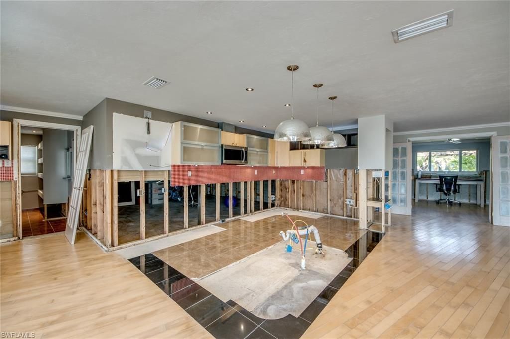 2701 Bruce St , Matlacha, FL 33993 Photo