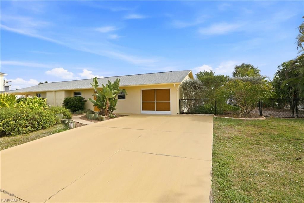 2859 Cheryl St S, Matlacha, FL 33993 Photo