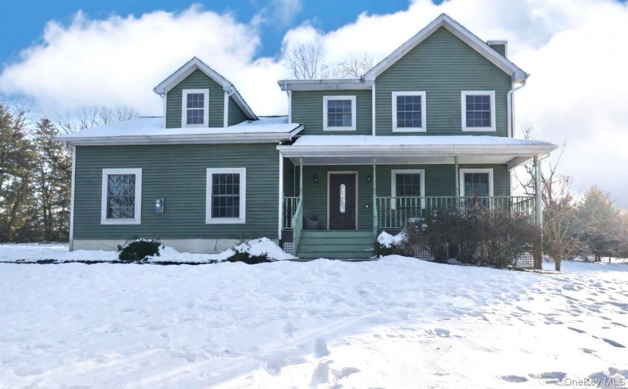 25 Sugarloaf Mountain Road, Chester, NY 10918 Main Photo