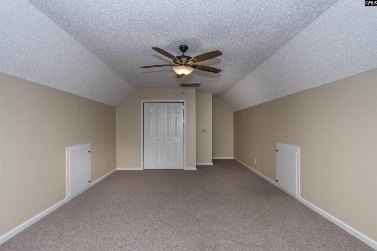 263 Sandstone Road Photo 24