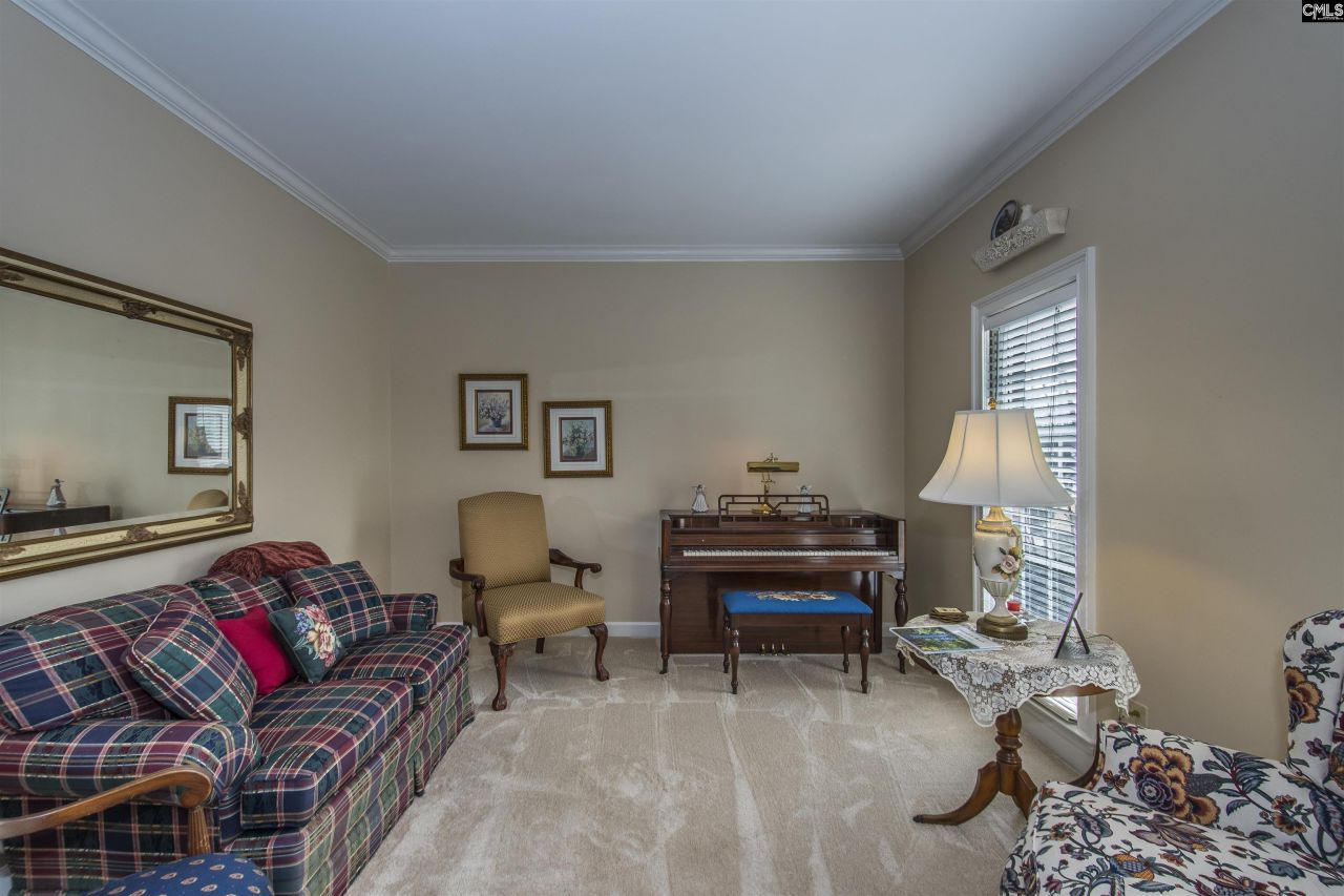 263 Sandstone Road Photo 6