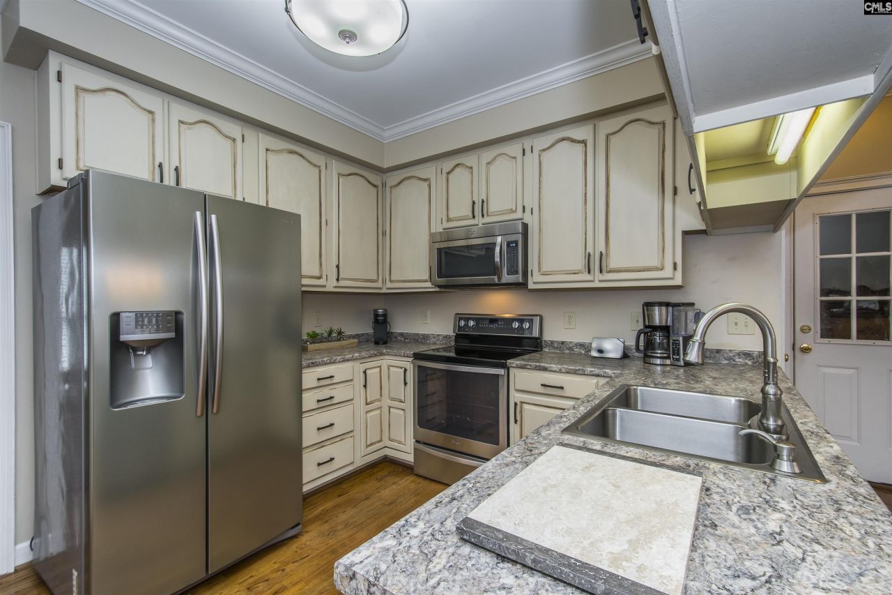 263 Sandstone Road Photo 7