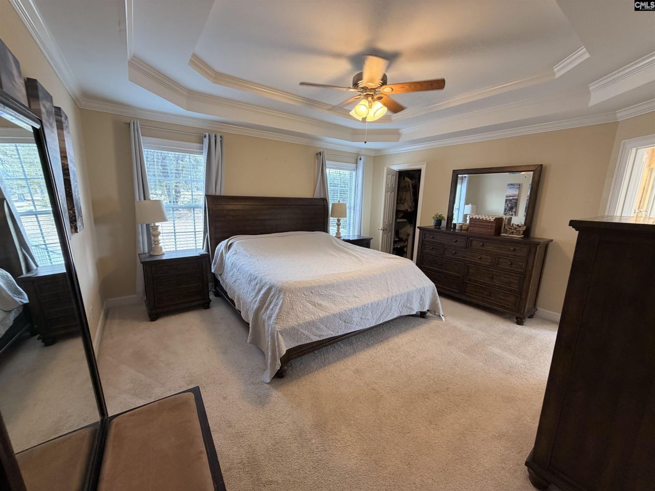 135 Clubhouse Drive Photo 12