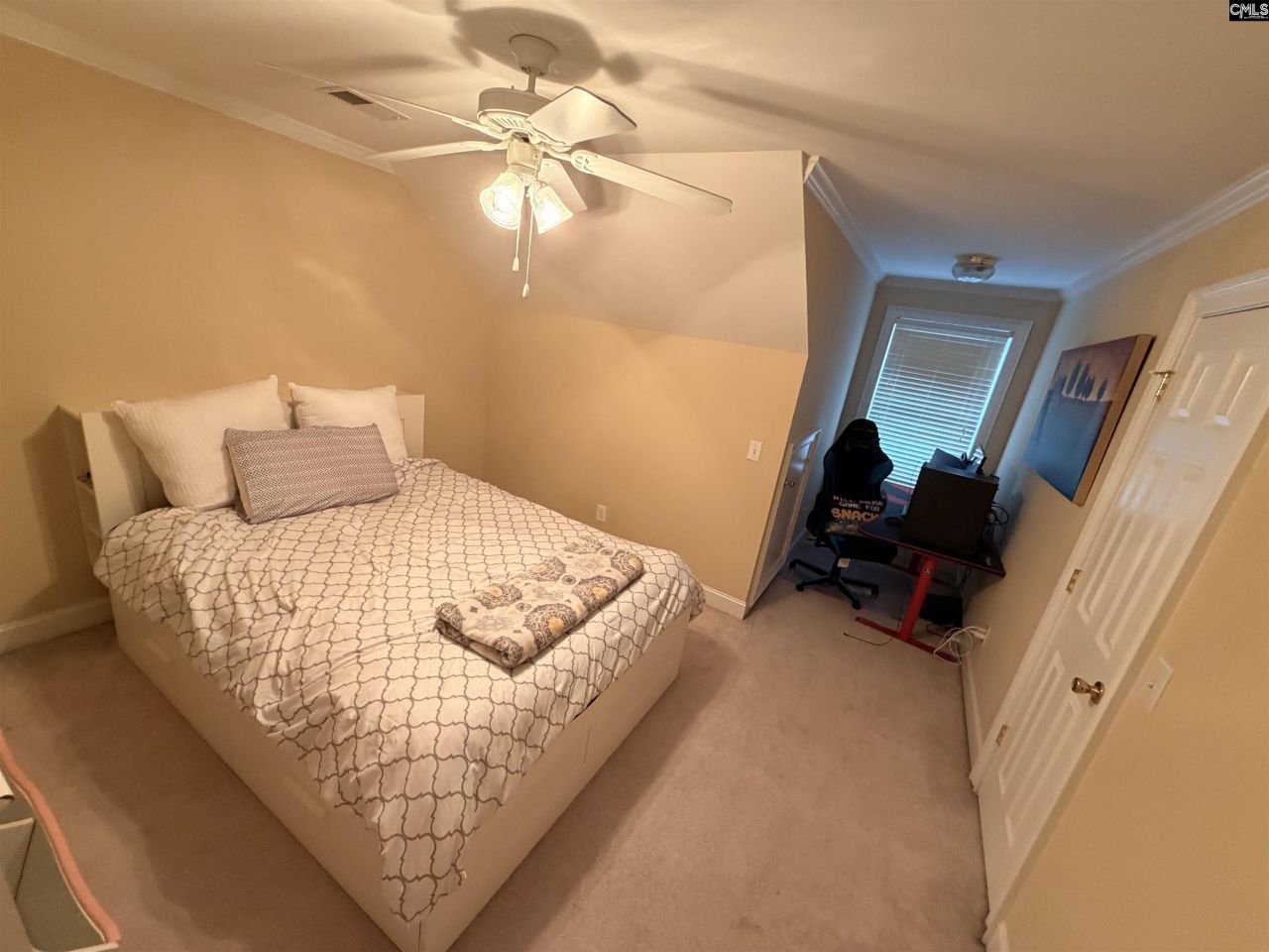 135 Clubhouse Drive Photo 21