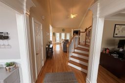 135 Clubhouse Drive photo 4