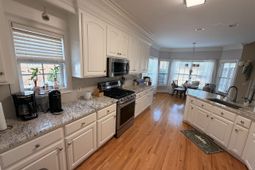 135 Clubhouse Drive photo 4