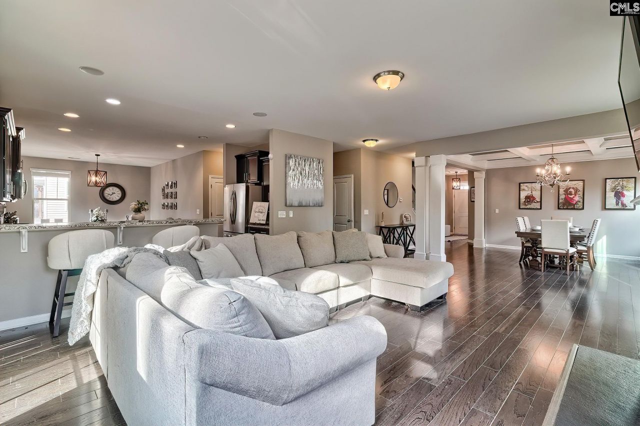 301 Massey Circle  Photo 5