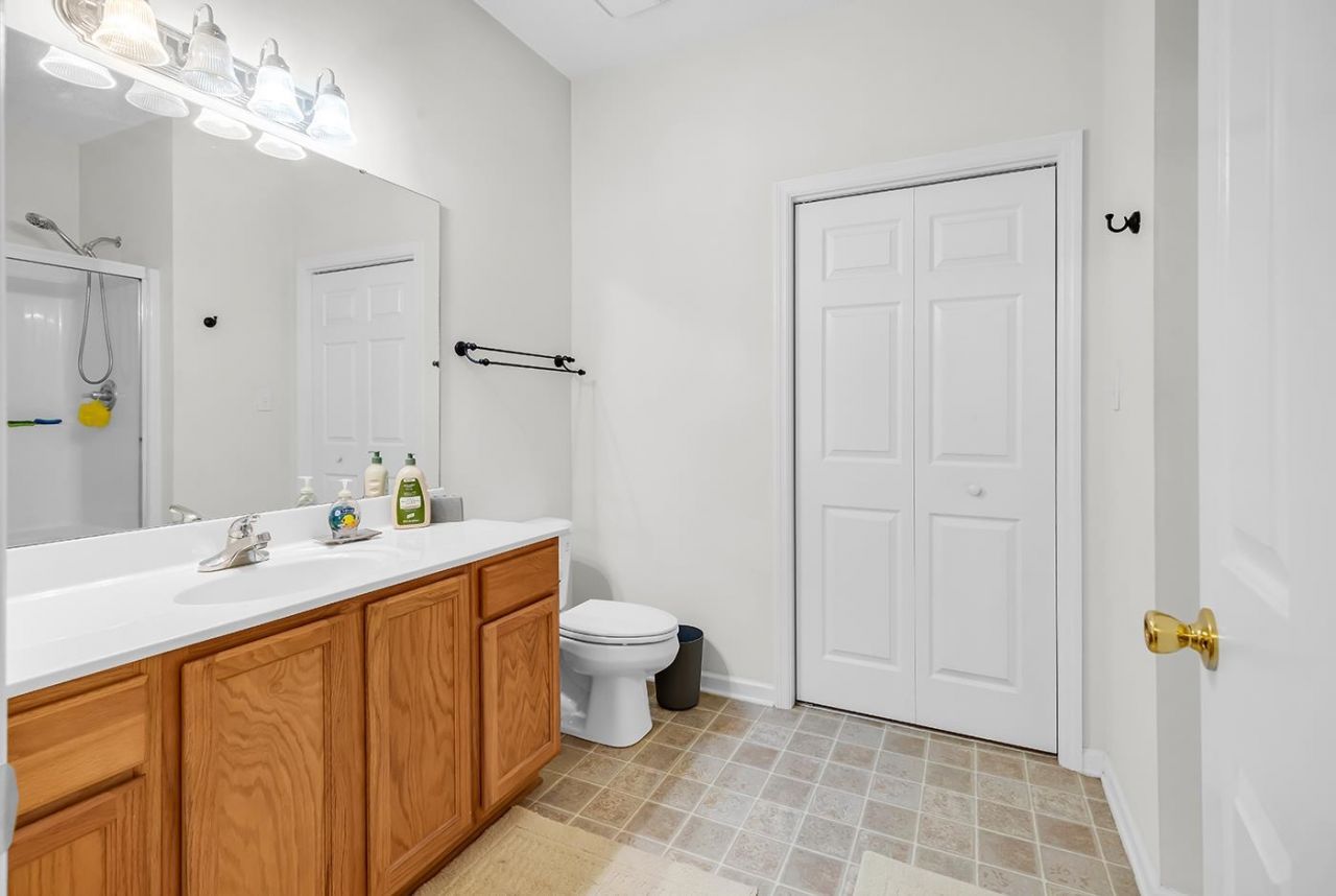 160 Lazy Willow Ln. Photo 13