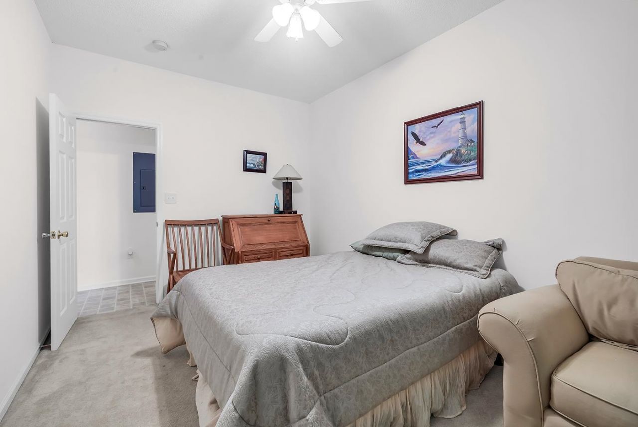 160 Lazy Willow Ln. Photo 9