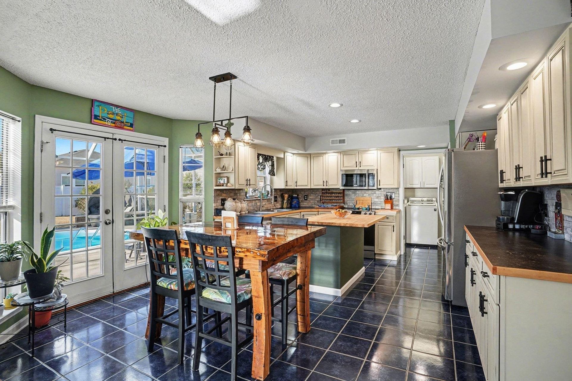 2181 Deerfield Ave. Photo 11