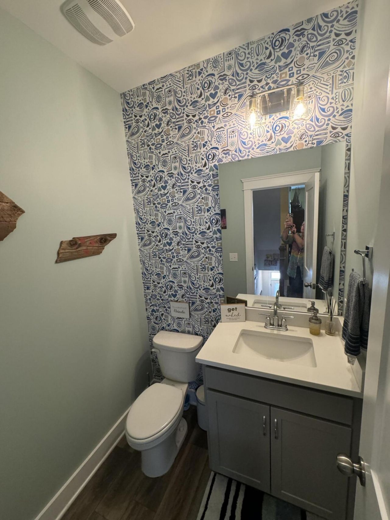 4581 Mixson Avenue Photo 10