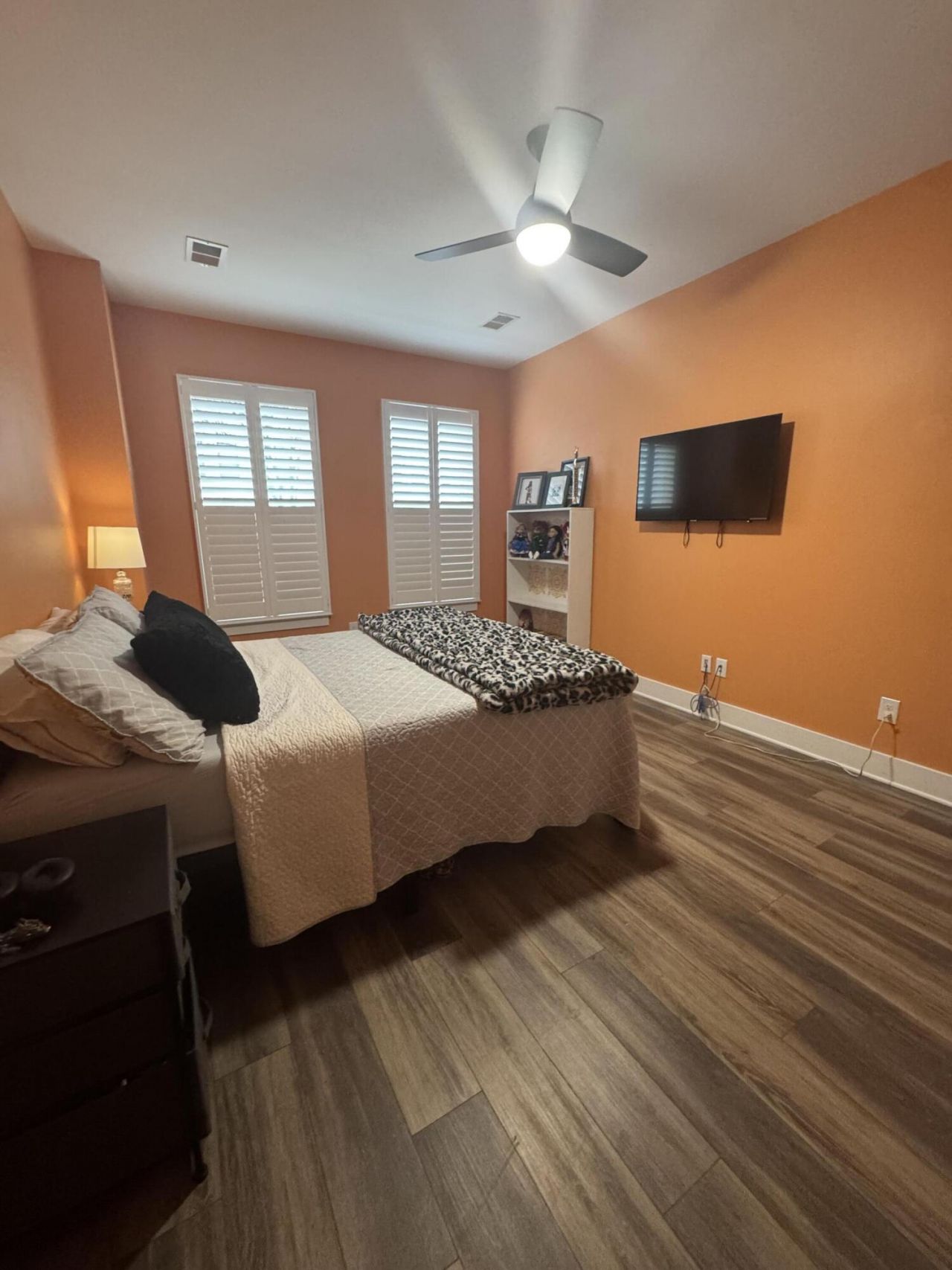 4581 Mixson Avenue Photo 14