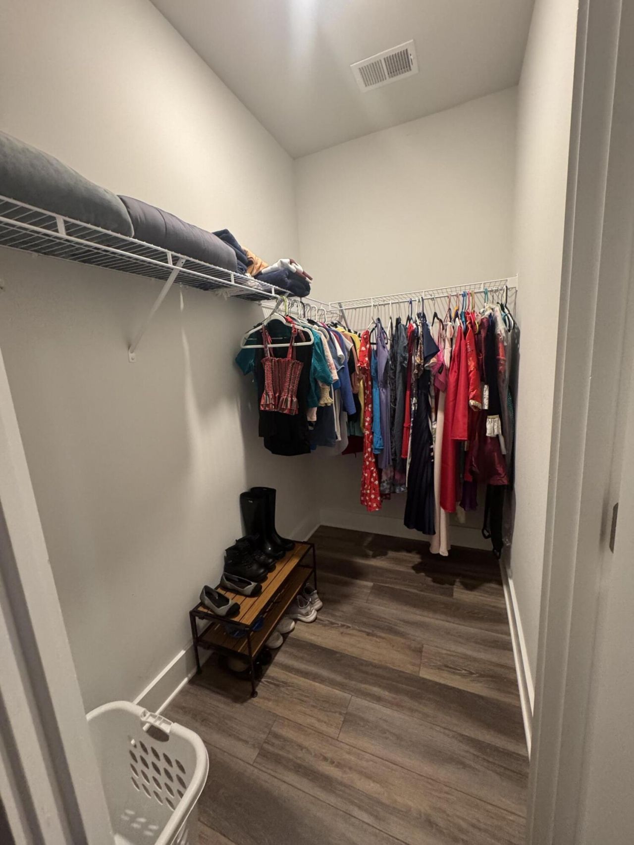 4581 Mixson Avenue Photo 16