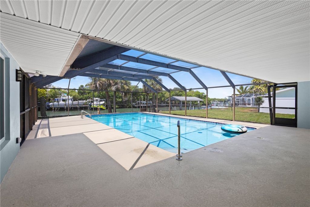 1709 Rio Vista Drive, Hutchinson Island, FL 34949 Photo