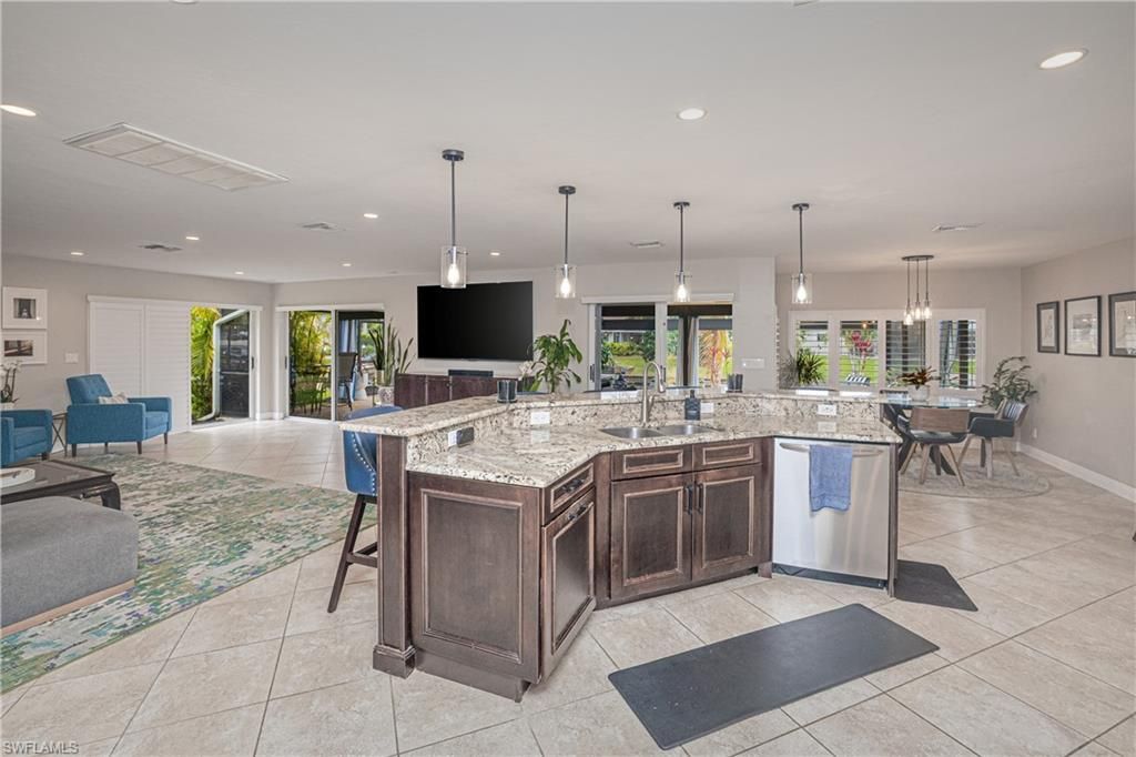 2274 SE 27th St, Cape Coral, FL 33904 Photo