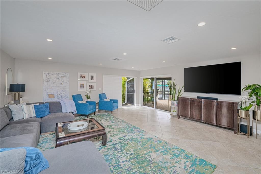 2274 SE 27th St, Cape Coral, FL 33904 Photo