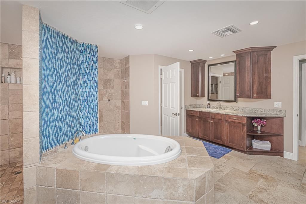 2274 SE 27th St, Cape Coral, FL 33904 Photo