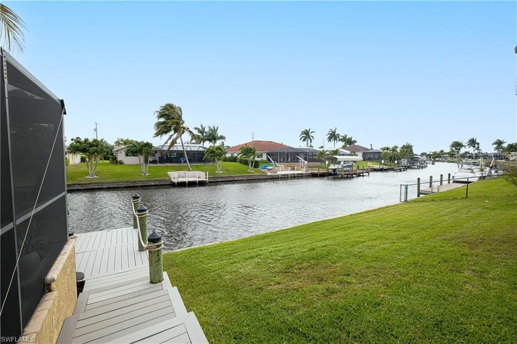 2274 SE 27th St, Cape Coral, FL 33904 Photo