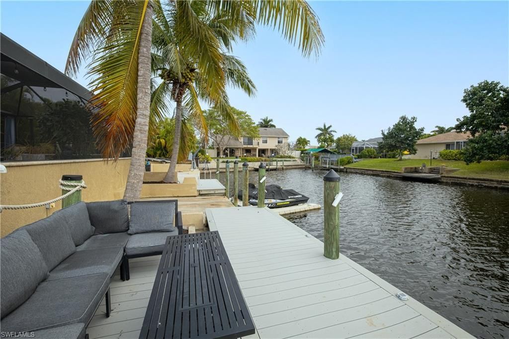 2274 SE 27th St, Cape Coral, FL 33904 Photo