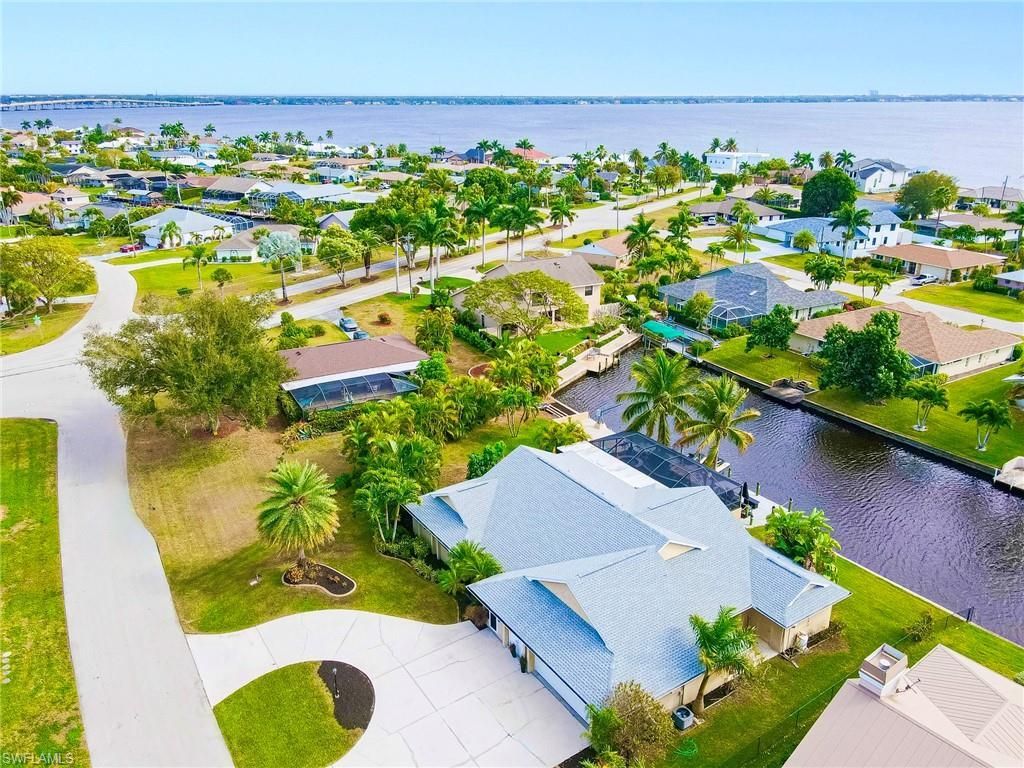 2274 SE 27th St, Cape Coral, FL 33904 Photo