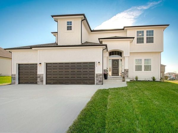 6018 NE 118TH Street, Kansas City, MO 64156