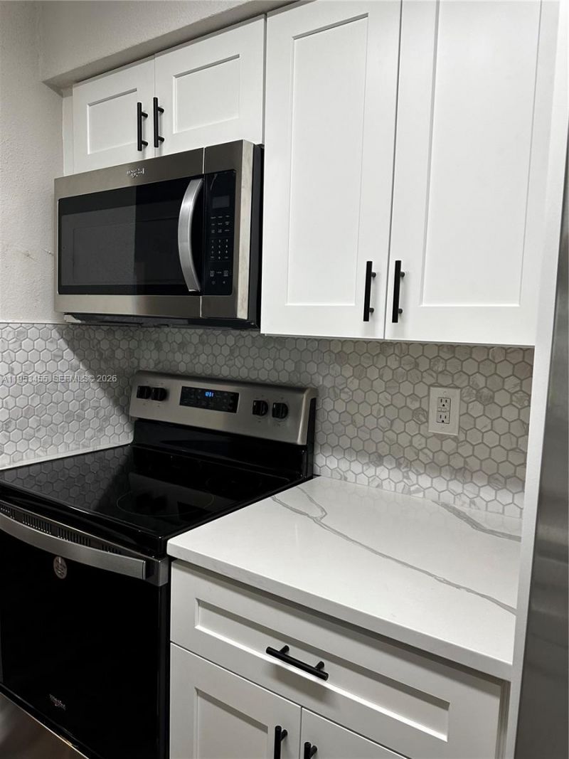 833 Riverside Dr , Unit 831, Coral Springs, FL 33071 Photo