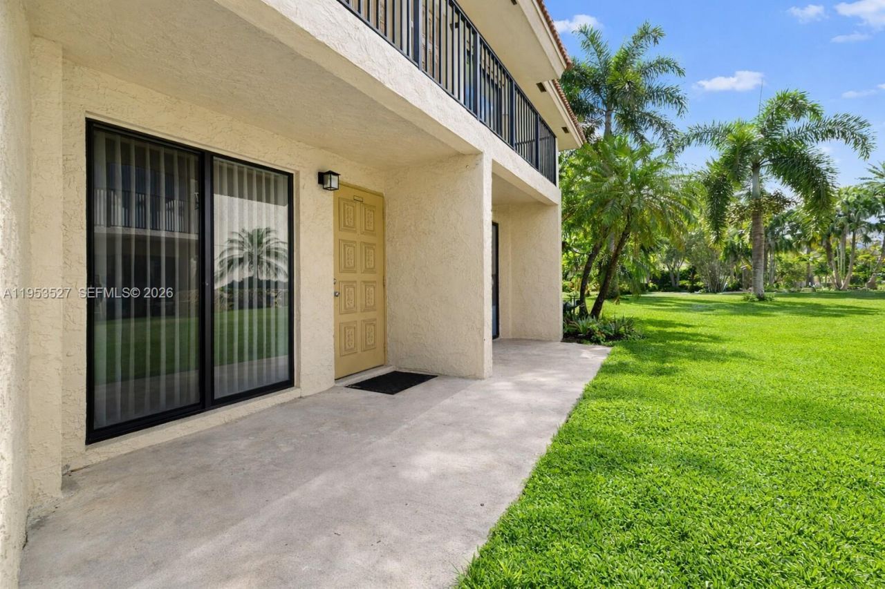 11116 Royal Palm Blvd, Unit 2-10, Coral Springs, FL 33065 Photo