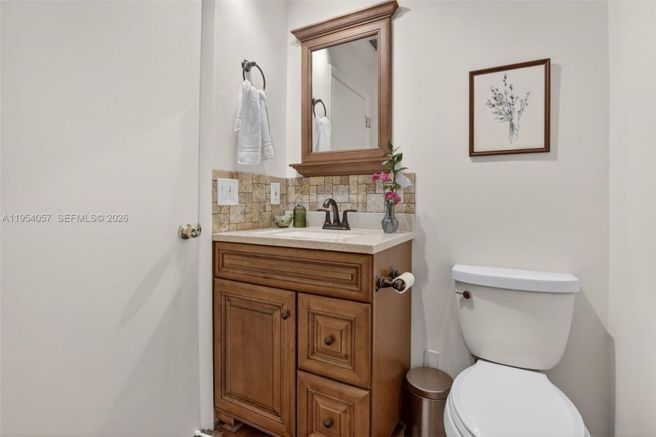 9375 NW 18th Ct, Plantation, FL 33322 Photo