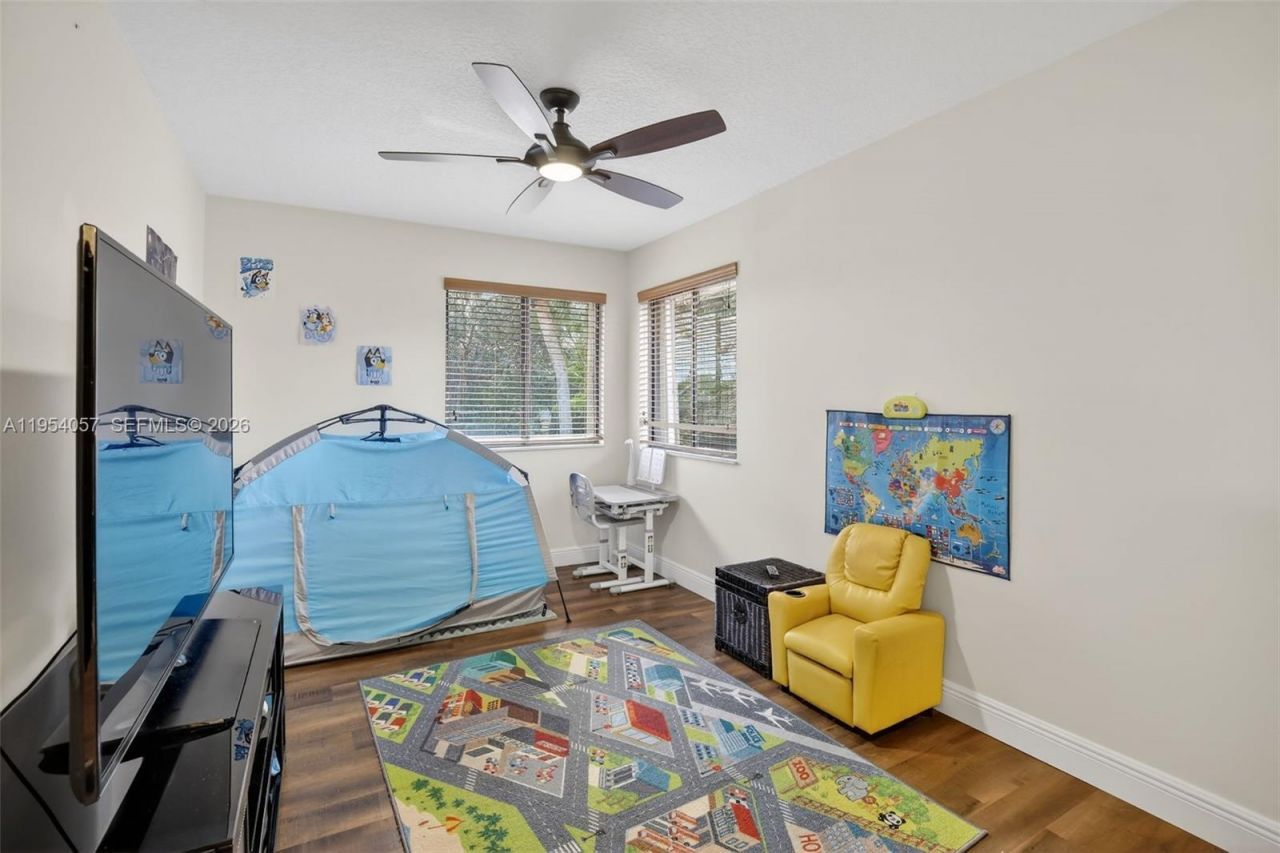 9375 NW 18th Ct, Plantation, FL 33322 Photo